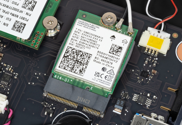 Обзор игрового ноутбука Acer Predator Helios 18 AI