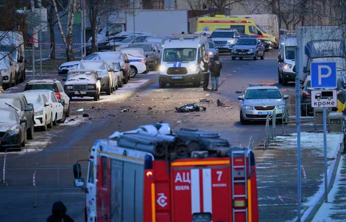 Р’ РњРѕСЃРєРІРµ РїСЂРё РІР·СЂС‹РІРµ Сѓ РјР°С€РёРЅС‹ Р”РџРЎ РїРѕРіРёР±Р»Рё С‚СЂРѕРµ