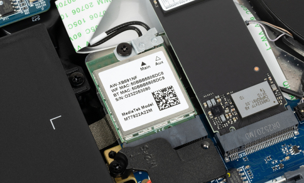 Обзор игрового ноутбука Maibenben X-Treme Typhoon X16B-R98956 с оформлением в стиле Atomic Heart