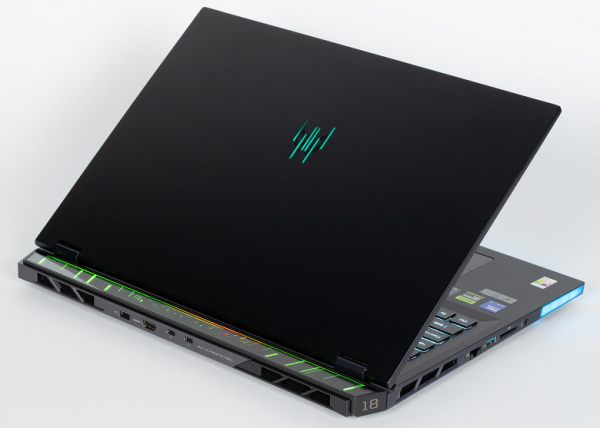 Обзор игрового ноутбука Acer Predator Helios 18 AI