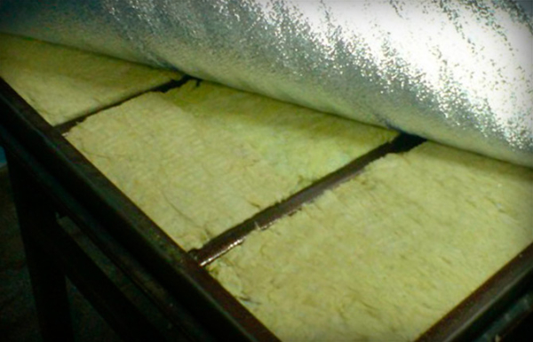 Как утеплить входную железную дверь: материалы, пошаговая инструкция