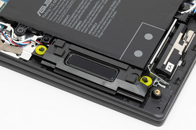 Обзор ультрабука Asus Zenbook 14 (UM3406KA) на новом процессоре AMD Ryzen AI 7 350