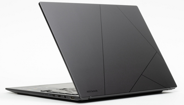 Обзор ультрабука Asus Zenbook 14 (UM3406KA) на новом процессоре AMD Ryzen AI 7 350