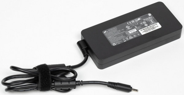 Обзор игрового ноутбука Gigabyte Aorus Master 16 AM6H