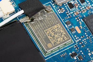 Обзор ультрабука Asus Zenbook 14 (UM3406KA) на новом процессоре AMD Ryzen AI 7 350