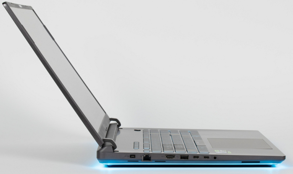 Обзор игрового ноутбука Asus ROG Strix G18 (2025) G815LW