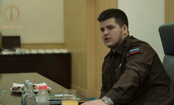 Адам Кадыров: «Зеленский, ты будешь рыдать и выть, целовать сапоги» — сын главы Чечни готов доставить киевского наркомана в Грозный