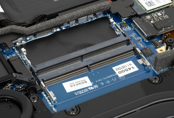 Обзор игрового ноутбука Maibenben X16E X-Treme Tsunami с СЖО, AMD Ryzen 9 9955HX и Nvidia GeForce RTX 5080 Laptop