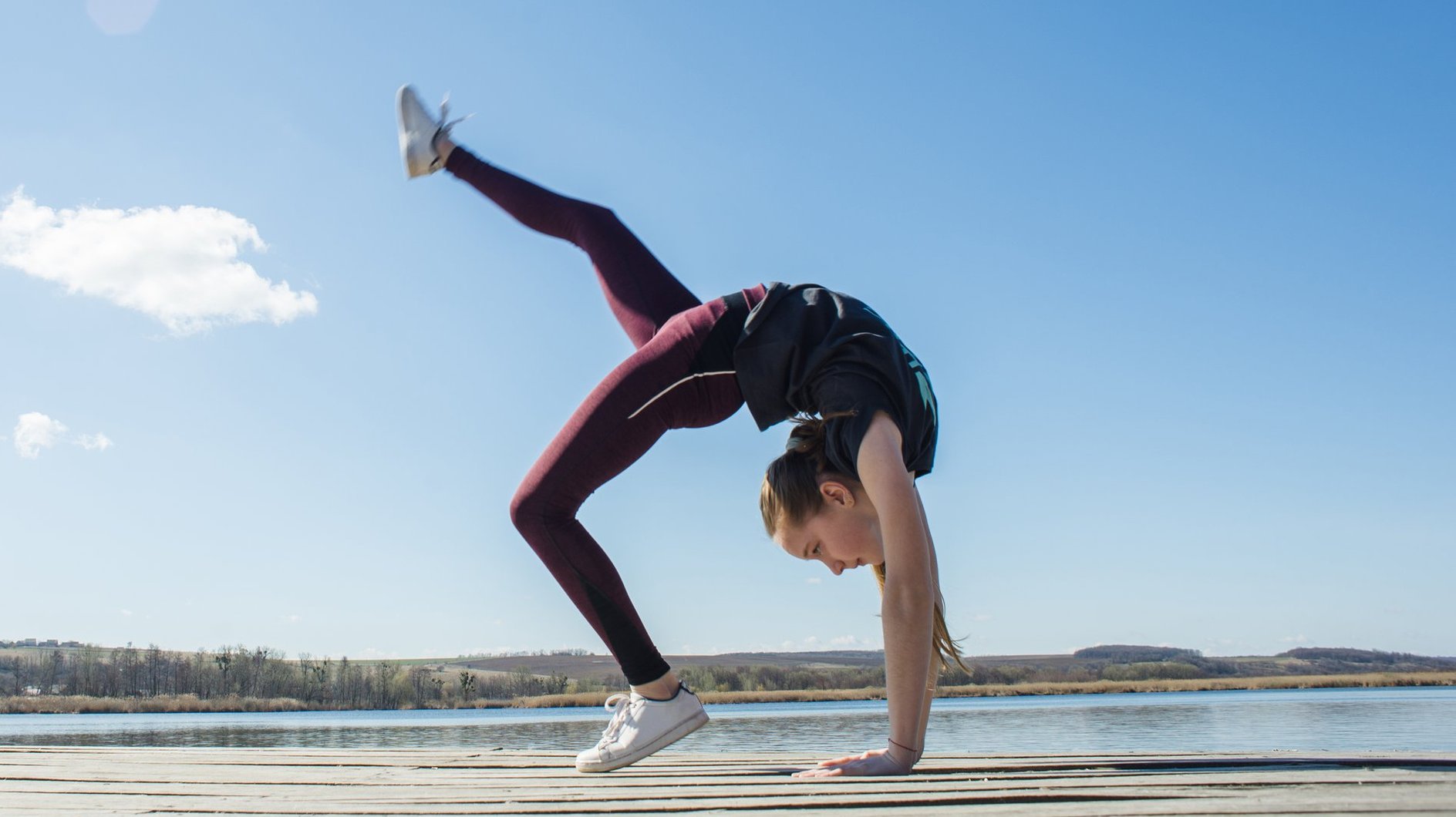 Как научиться делать сальто в домашних условиях: инструкции для сальто назад и вперед с видео | 17.07.2025 — Спорт Mail