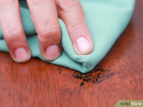 Как очистить мебель от перманентного маркера: 3 шагов