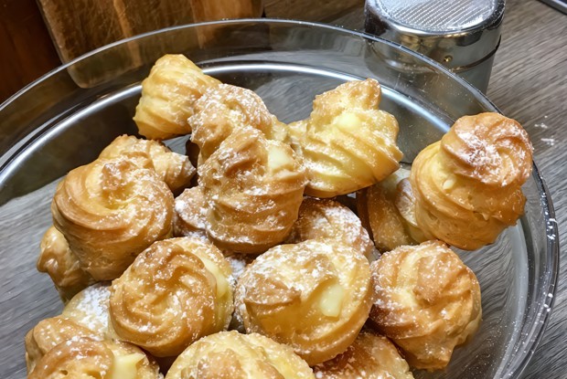 Заварные пирожные с заварным кремом рецепт – Французская кухня: Выпечка и десерты. «Еда»